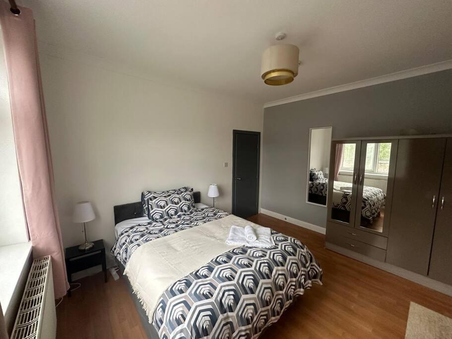 5 Bedroom House Se6 Londra Esterno foto
