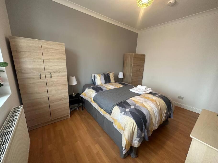 5 Bedroom House Se6 Londra Esterno foto